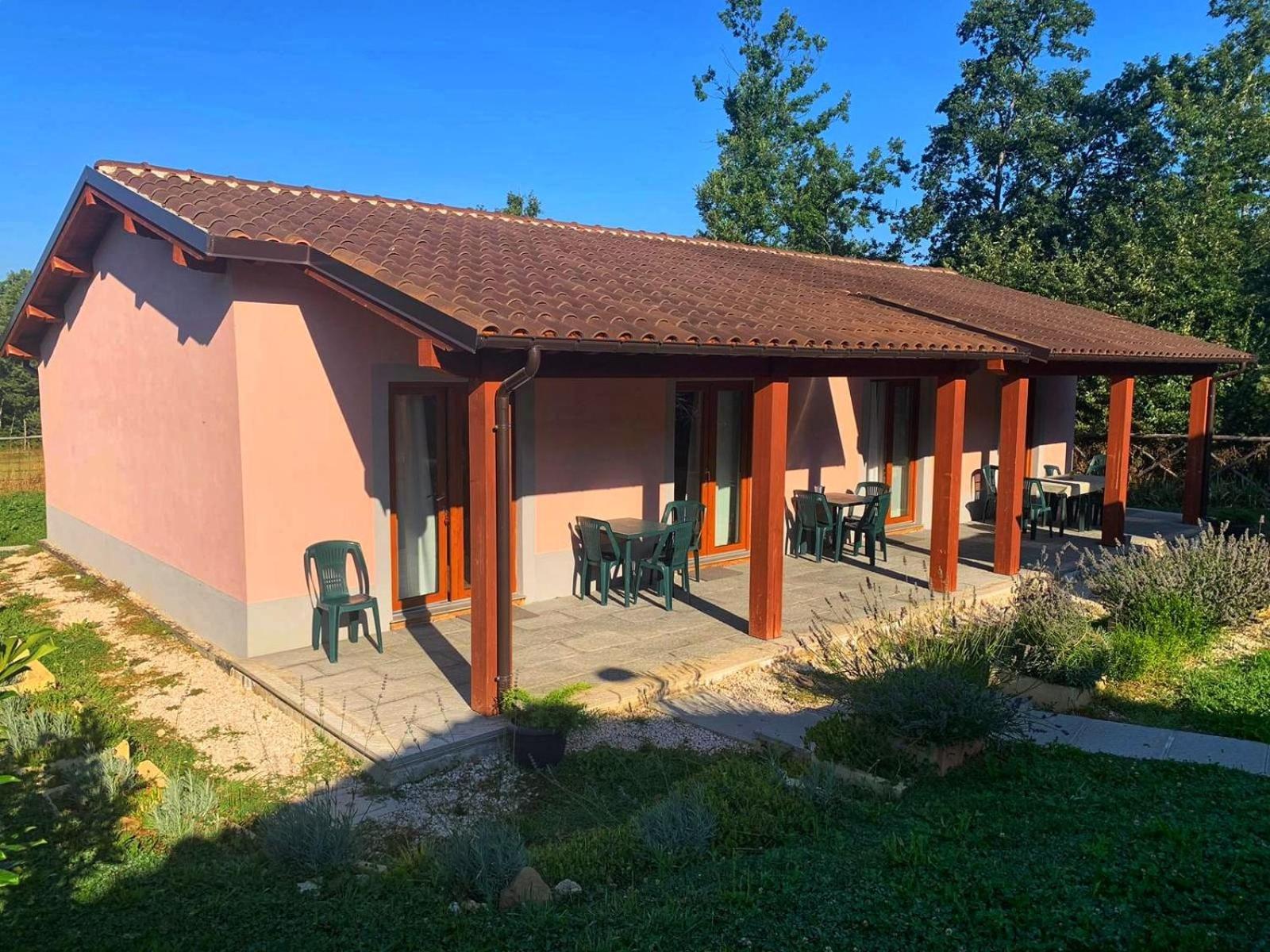 Albergo Diffuso Borgo Retrosi Di Amatrice Exterior foto