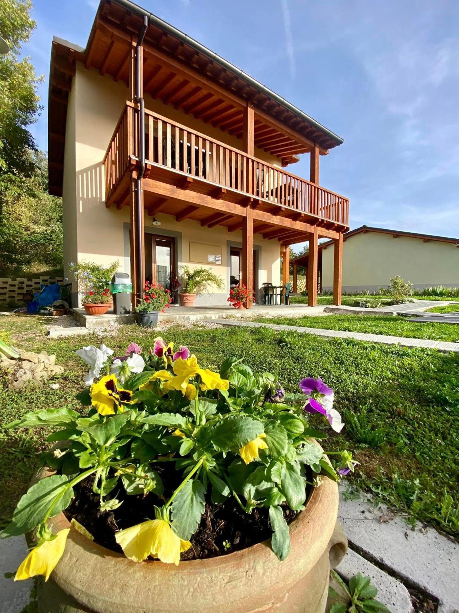 Albergo Diffuso Borgo Retrosi Di Amatrice Exterior foto